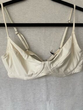 Onio white bikini top s/xs